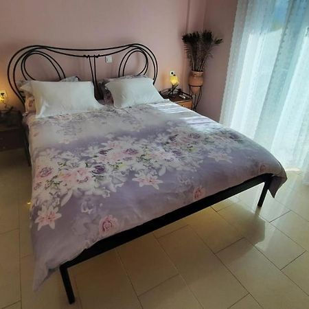 Ioannis - Room With Balcony Near Limnopula Gavrolimni 外观 照片